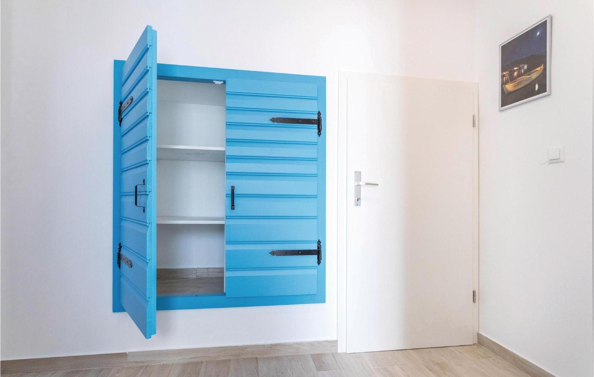 Awesome Apartment In Blace With House Sea View Kültér fotó