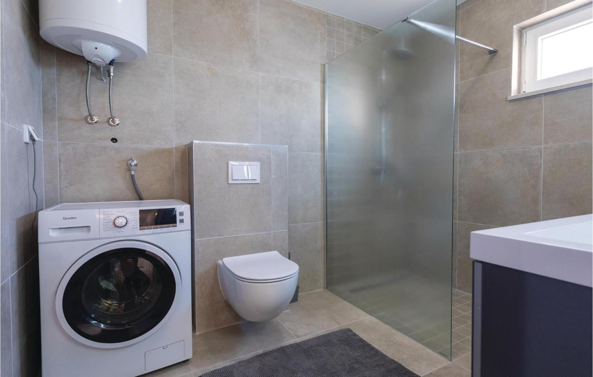 Awesome Apartment In Blace With House Sea View Kültér fotó