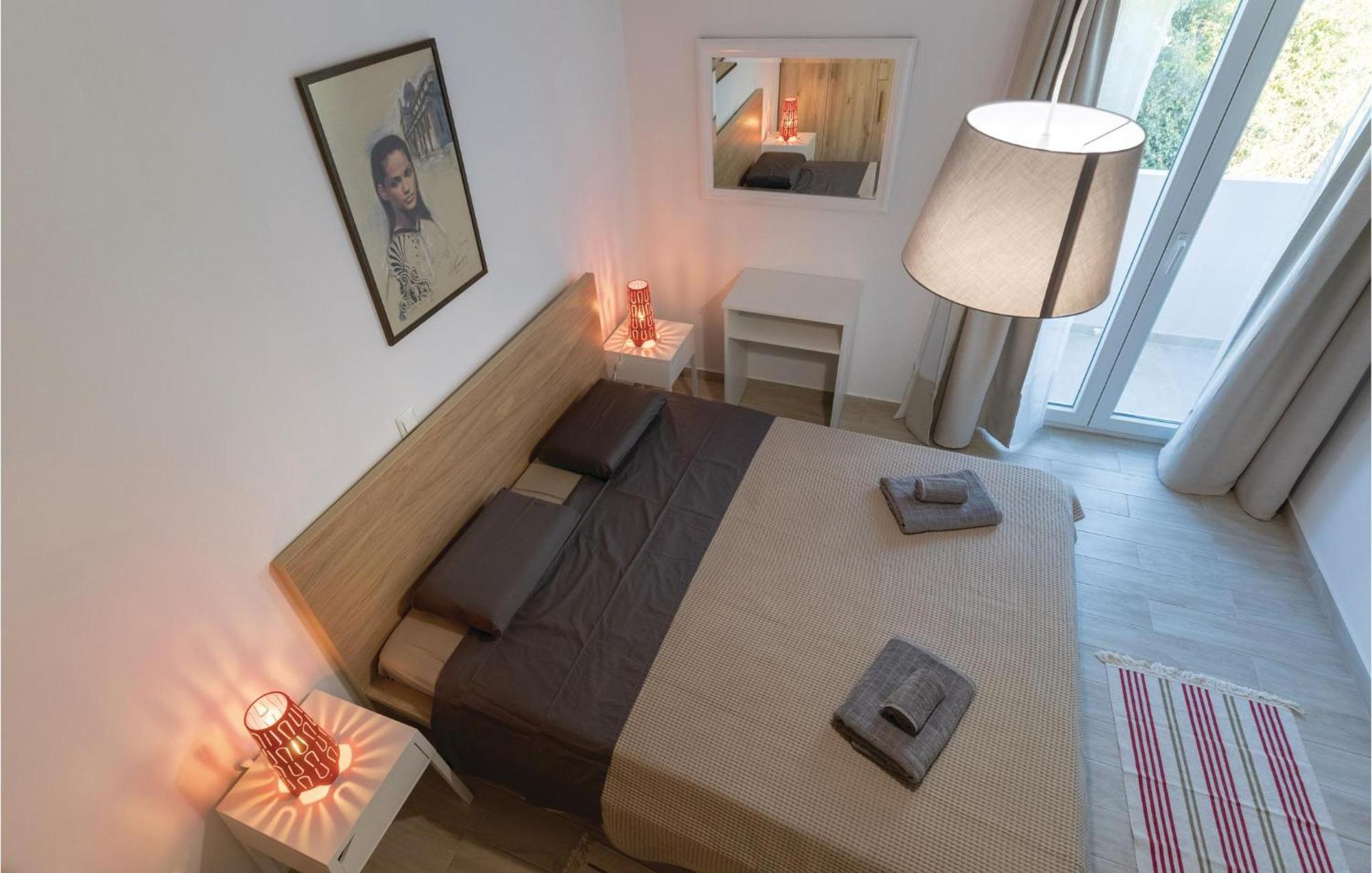 Awesome Apartment In Blace With House Sea View Kültér fotó